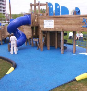 playground-rubber-barrier